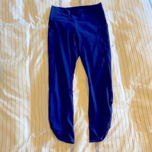 Oasis High-Waisted Twist 7/8 Legging, Abyss